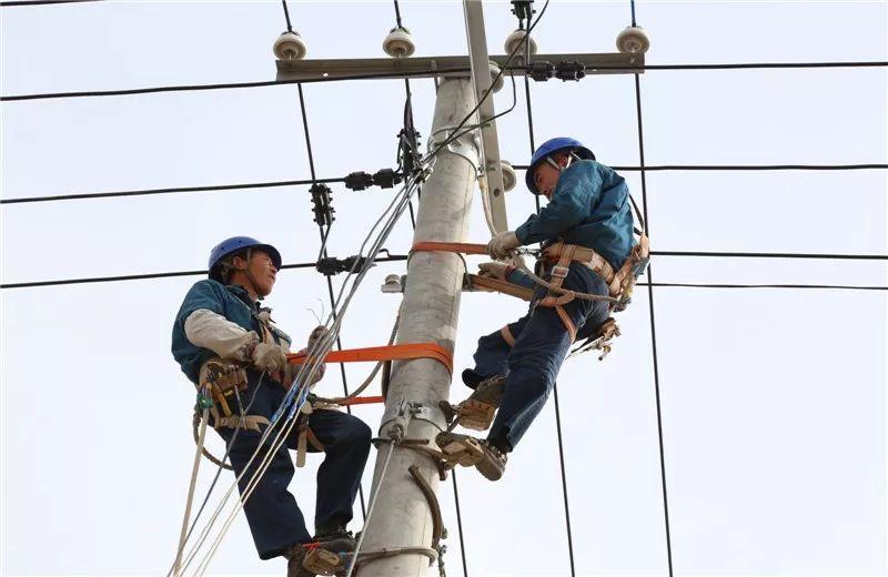 家用电表功率不准的原因,电表不准投诉电话是多少