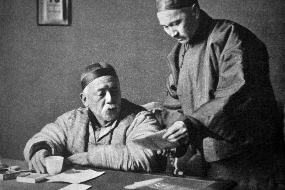 “窃国大盗”袁世凯，登基就花了6000万，活该当短命皇帝！