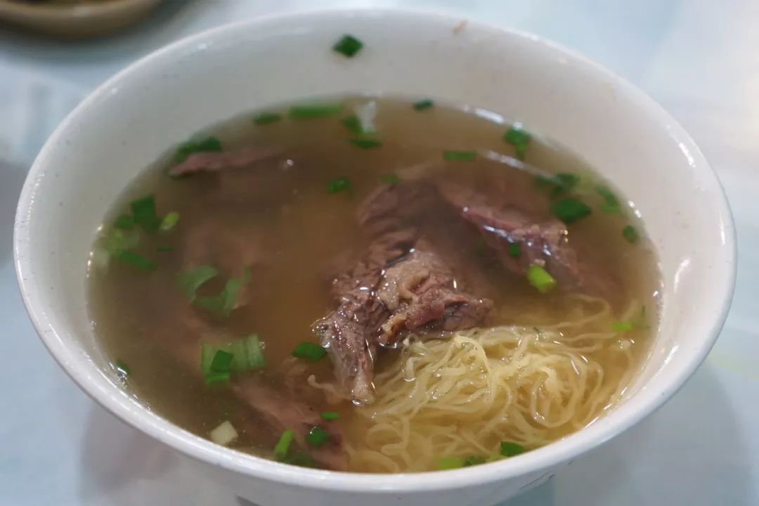 球球泥萌，别说自己吃过香港老字号