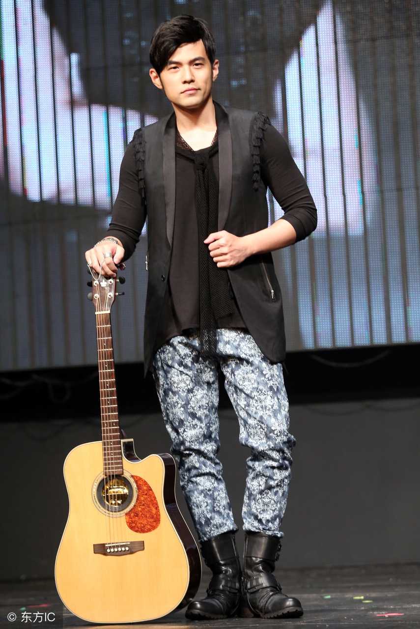 周杰伦中国风十首完整版,周杰伦史上最好听的10首歌曲