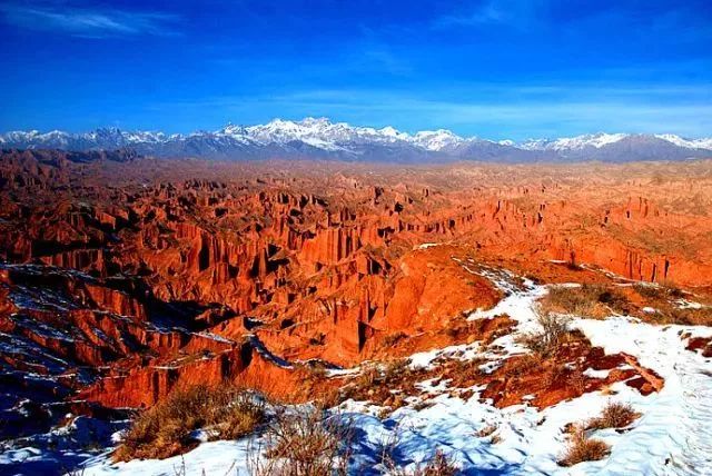 五一出游小短文,五一放假能在疆内游玩吗