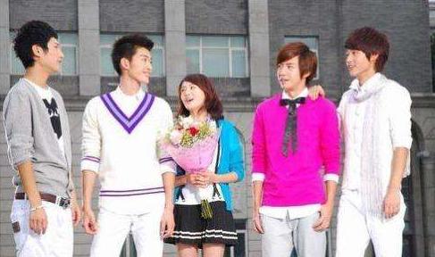 大s调侃杉菜是绿茶完整版,大s杉菜流星花园