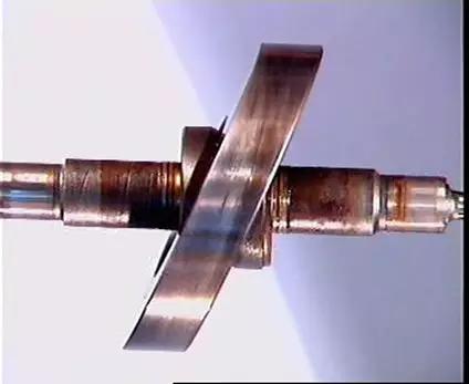 空调压缩机工作原理视频,电动车空调压缩机工作原理