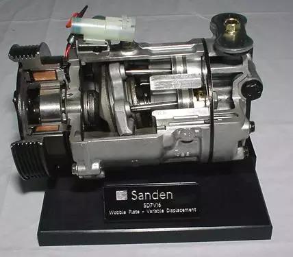 空调压缩机工作原理视频,电动车空调压缩机工作原理