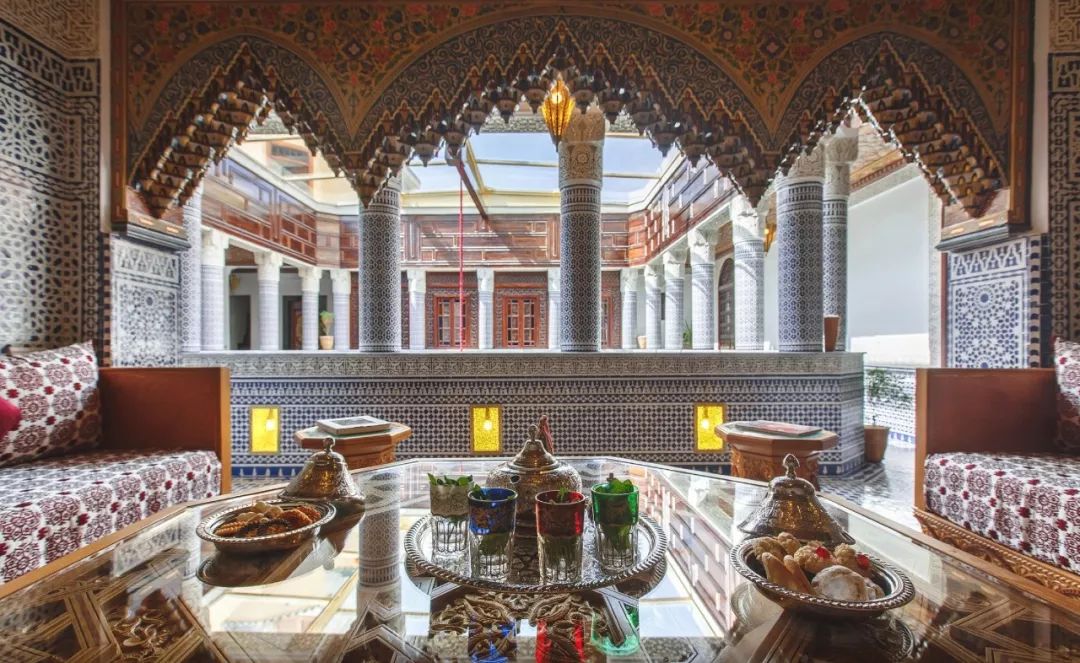 摩洛哥皇家曼苏尔酒店,洱海摩洛哥网红酒店
