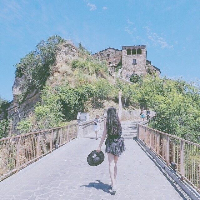 只有你足够优秀了你的爱才有价值,只有你足够优秀才会有美丽的爱情