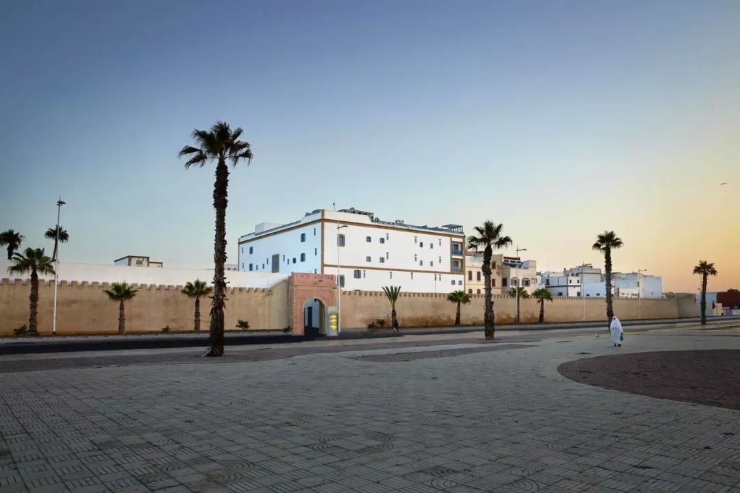 摩洛哥皇家曼苏尔酒店,洱海摩洛哥网红酒店