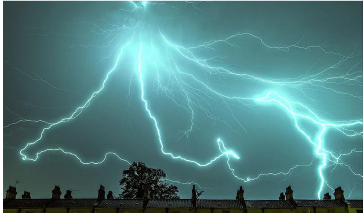 「小A聊AE」真的能吊打ETH和EOS吗？AE到底是什么？