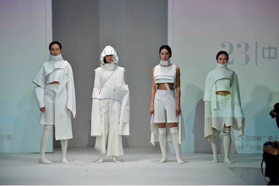 中国大学生模特服装大赛决赛,服装设计大赛现场裁剪