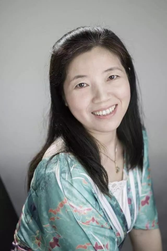 湾畔校园诗意浓听听俞莉老师心中的华侨城中学