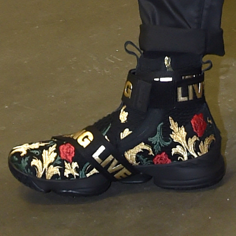 詹姆斯最好的实战鞋,詹姆斯潮鞋