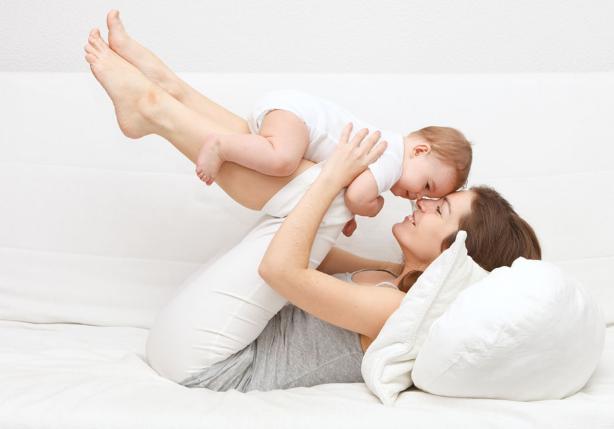 产后月经多久会停,产后多久来月经可能有血块