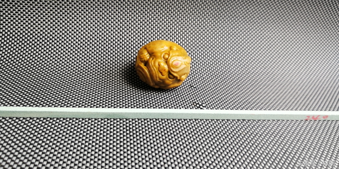 玉器加工厂抛光,如何给玉器打磨抛光