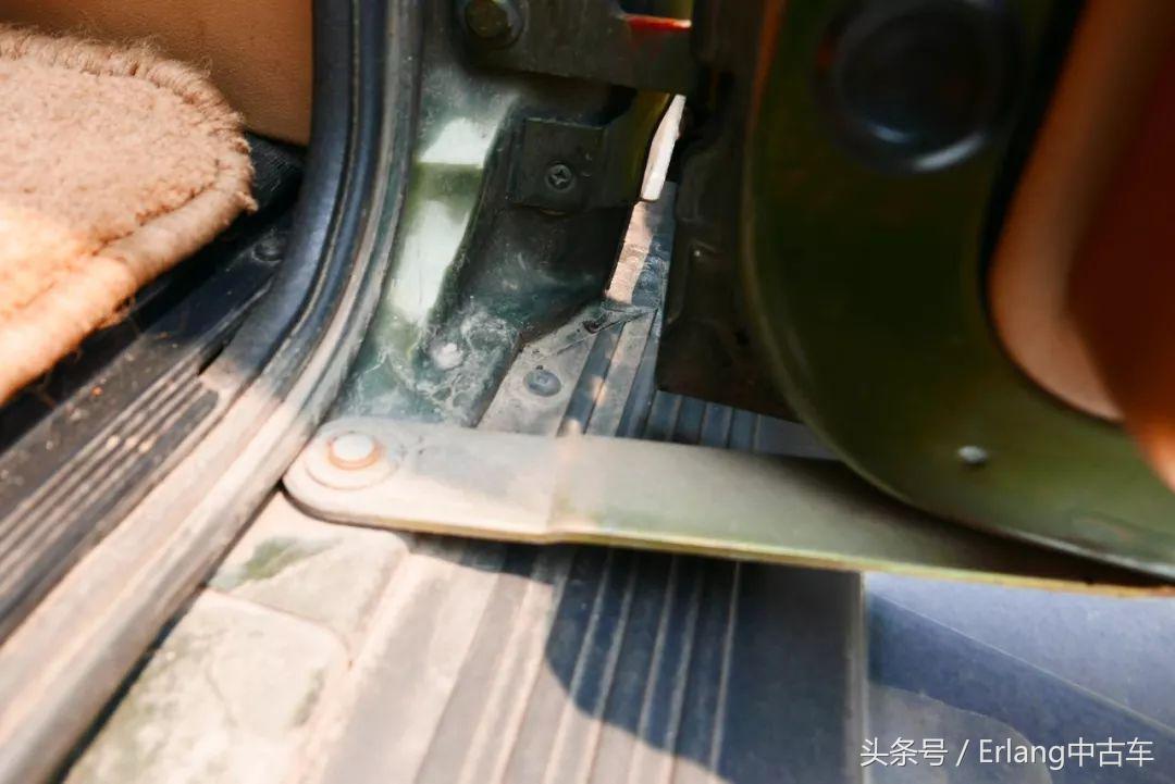 老款路虎发现2值得买吗,老款路虎发现2