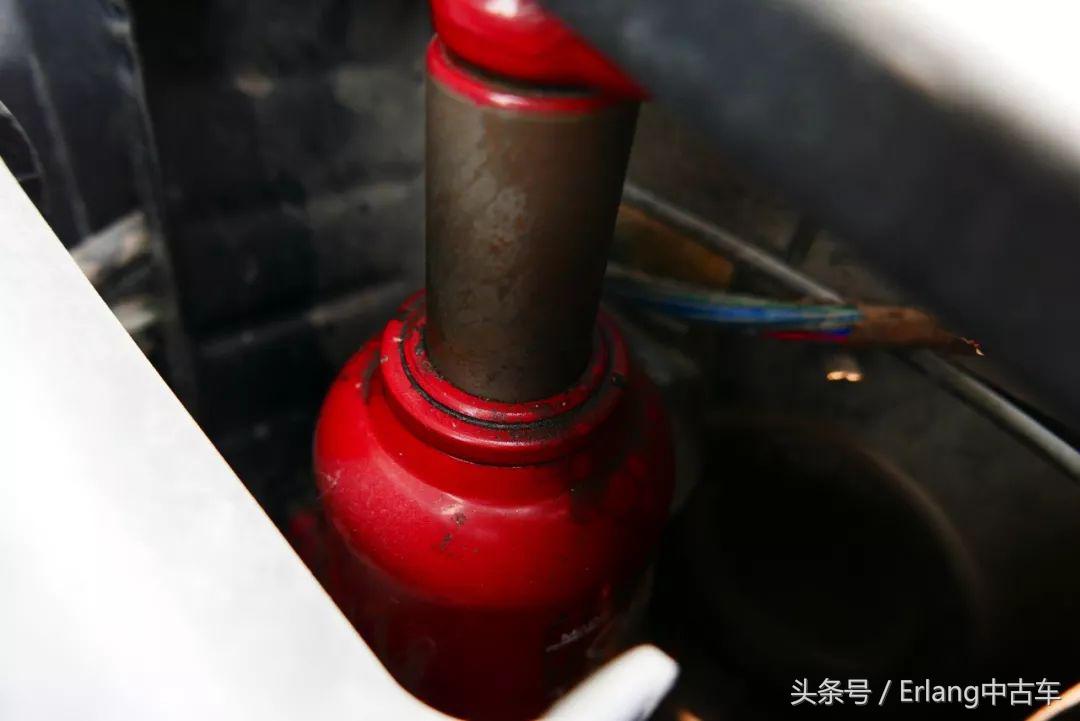 老款路虎发现2值得买吗,老款路虎发现2