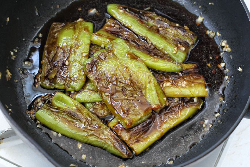 孩子怕吃辣怎么做好吃,想吃辣椒又嫌辣椒辣咋办