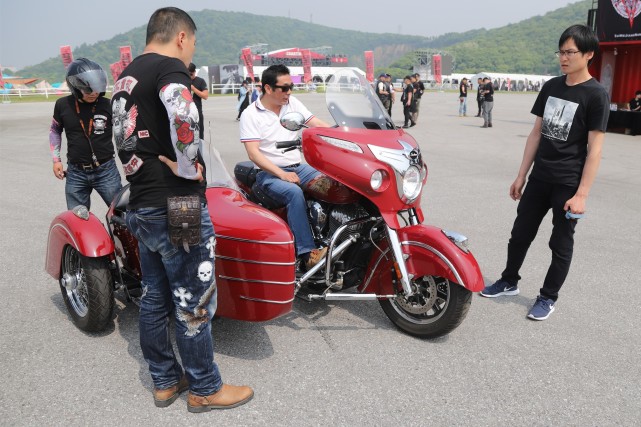 千辆豪华摩托车汇聚浙江，有的能抵一辆宝马7系，总价超2亿