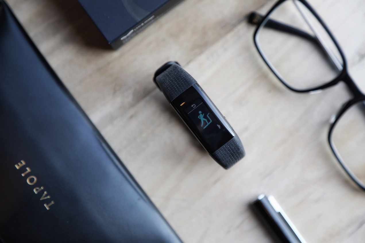 功能全的智能手环,功能最好的运动手环