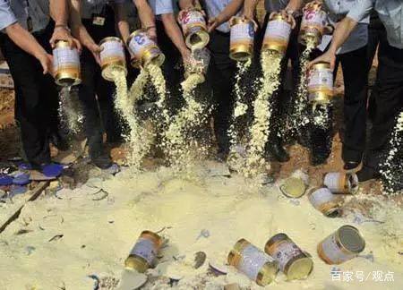 大量代购奶粉被查官方回应,出过事的奶粉有哪些