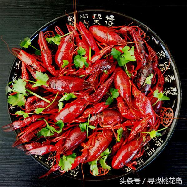 蒜蓉麻辣五香小龙虾哪个味道更好,这几种口味的小龙虾好吃到爆