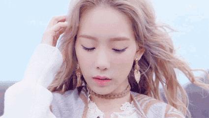 刘海剪残怎么办,平刘海剪得太短太丑怎么补救