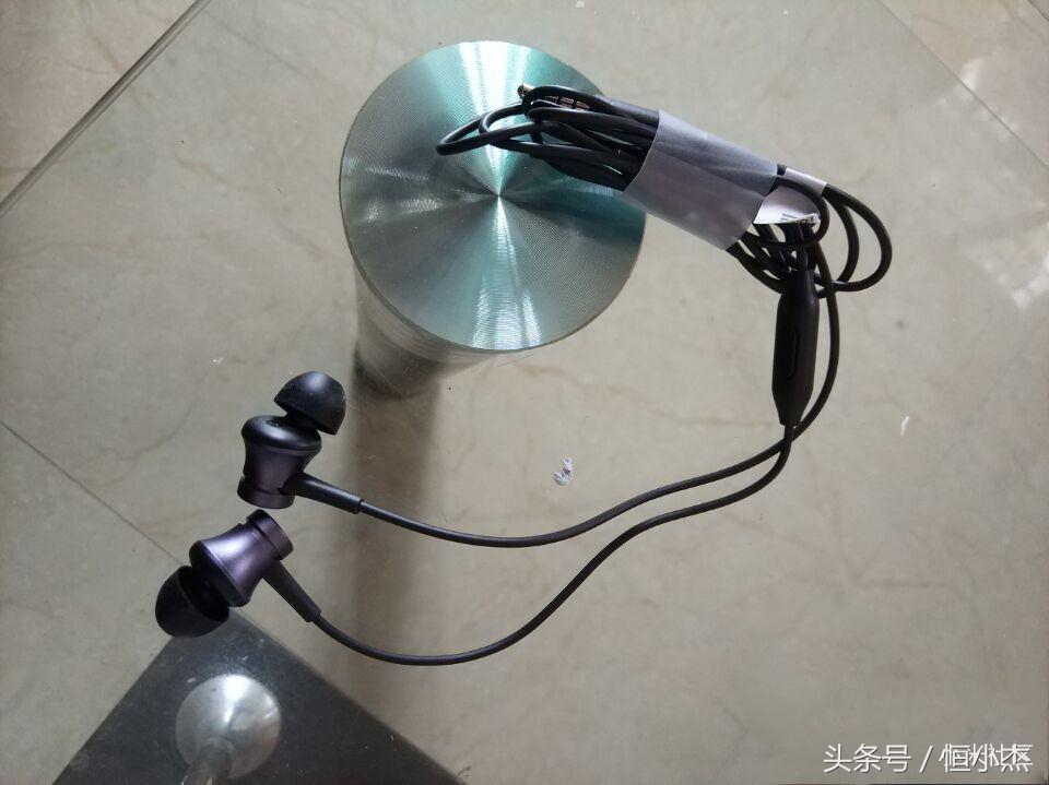 舒适入耳式耳机测评推荐,小米头戴式耳机怎么样值得买吗