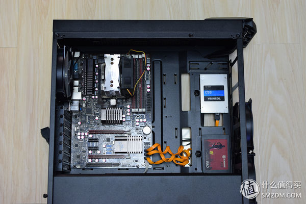 酷冷至尊毁灭者第一代机箱,酷冷至尊毁灭者三代rgb