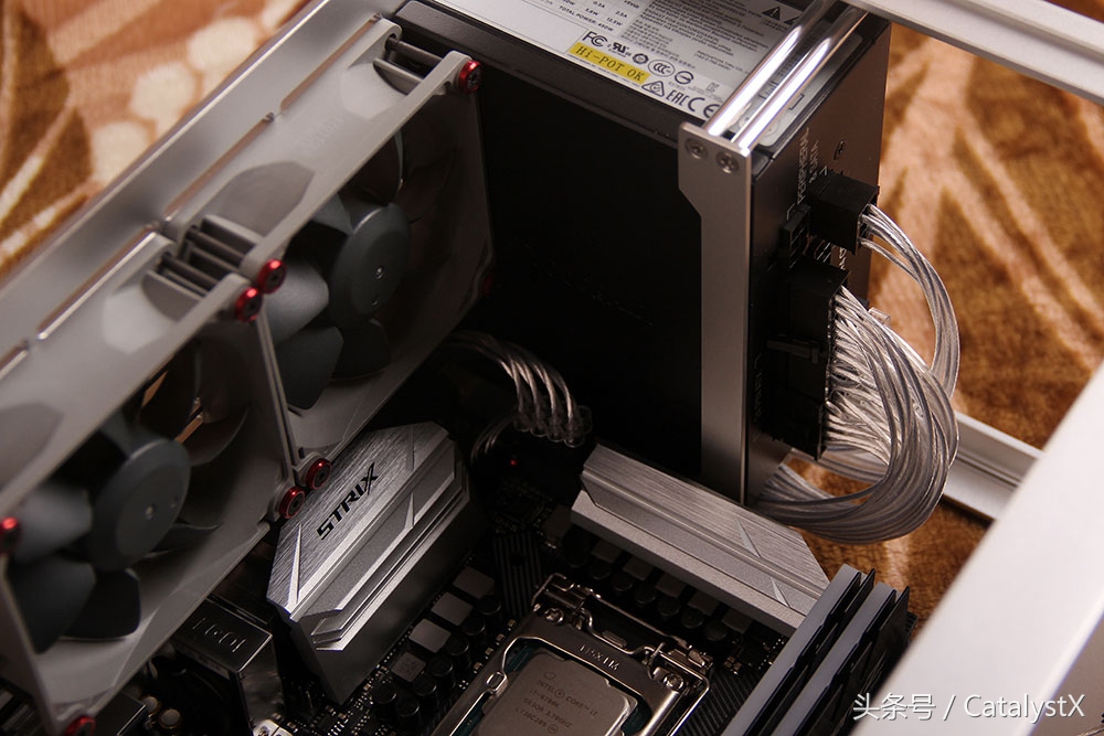 itx超详细装机教程,微星itx小钢炮主板装机