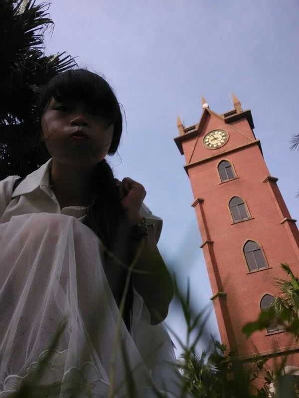 鍥涙湀骞胯タ椋庢櫙,鍥涙湀娴峰崡瀹炴媿