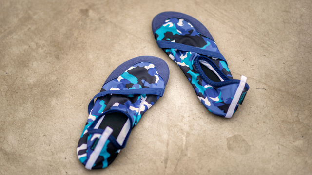 弹力鞋测评,超轻透气弹力鞋