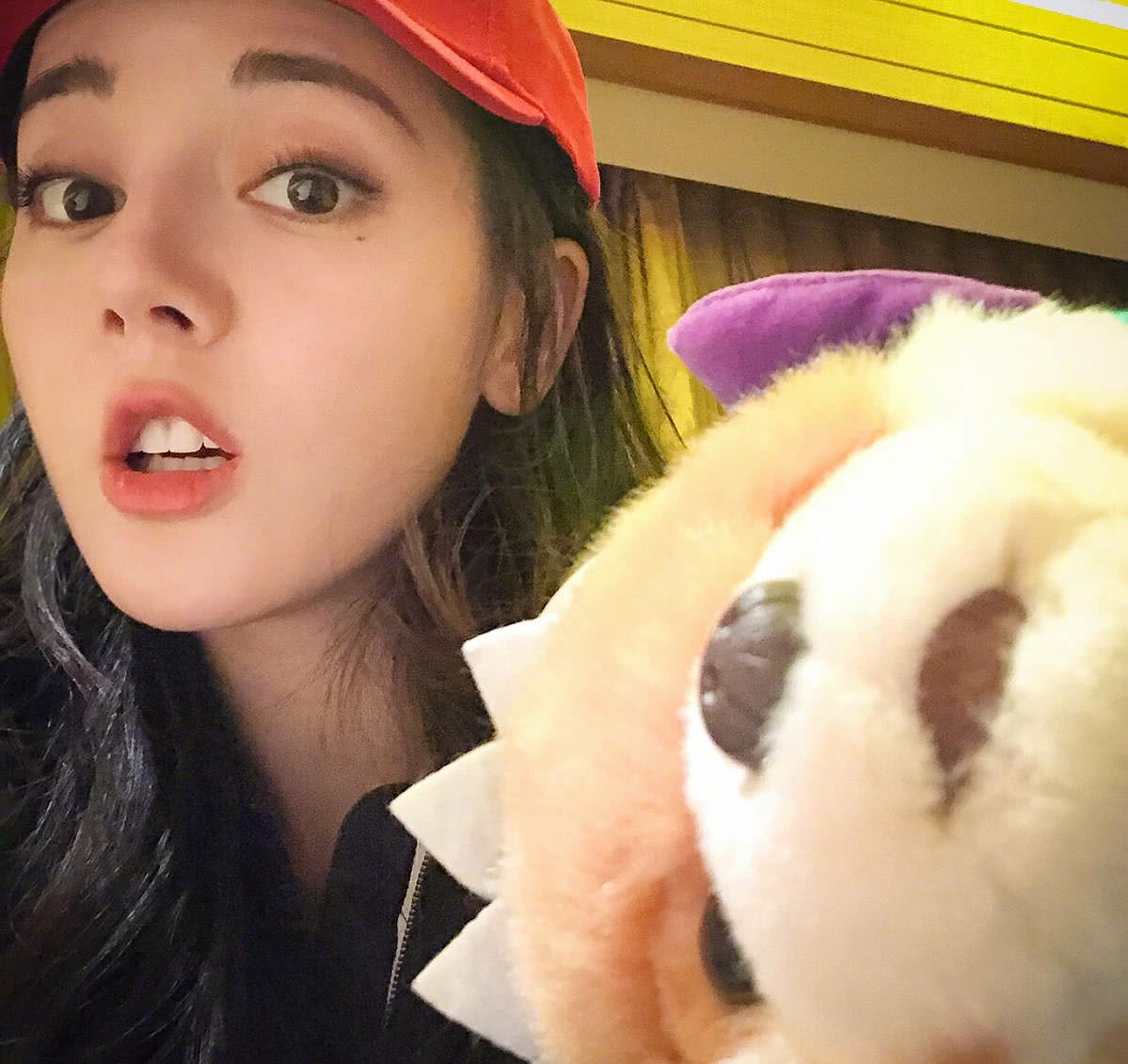 赵丽颖高清坐姿图片大全,赵丽颖最美的动态图片高清