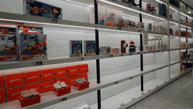 网易考拉在杭州开首个线下店，第一天货架就被扫光了