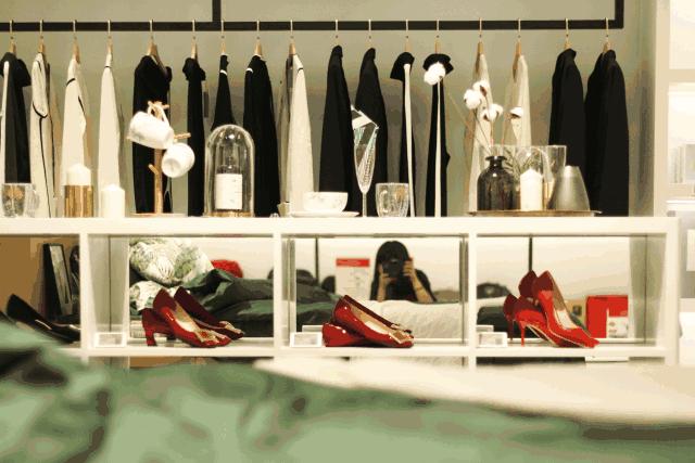 网易考拉在杭州开首个线下店，第一天货架就被扫光了