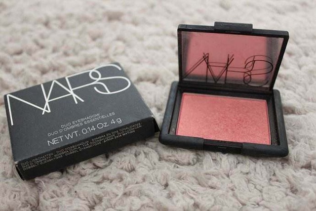 好用散粉推荐控油持妆,好一点的控油细腻的散粉