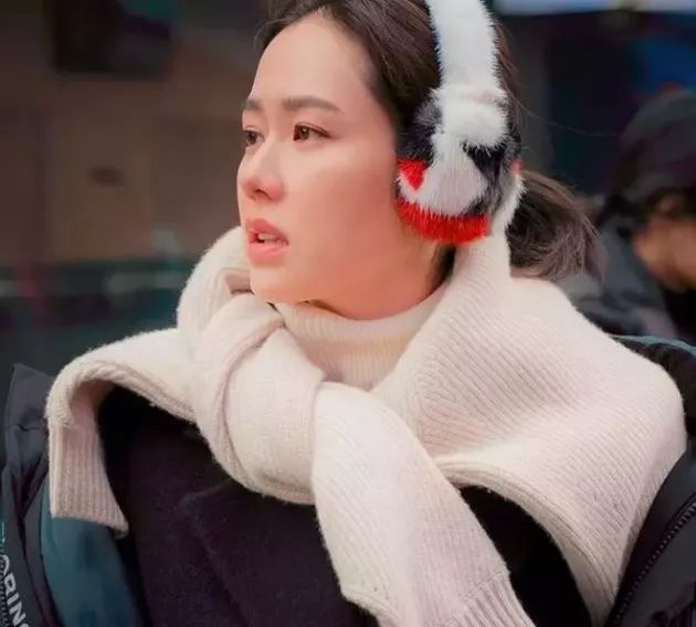 漂亮姐姐被甩锅那么好,漂亮姐姐被骗钱