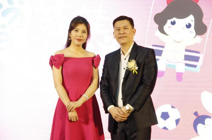 00后萌娃来当道！让我们拭目以待……