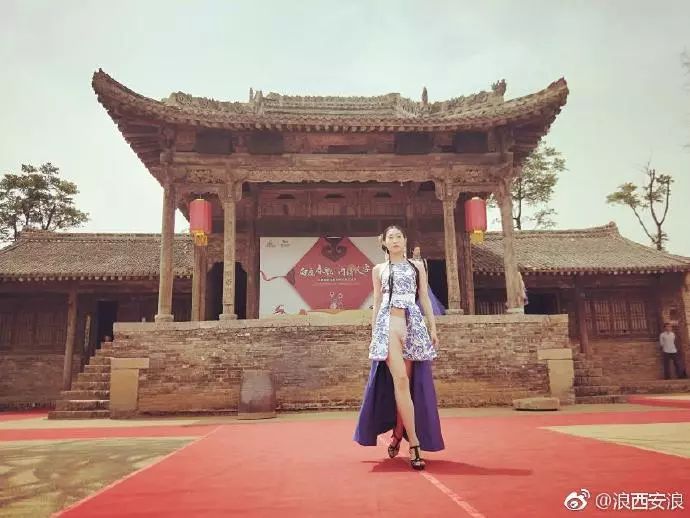 西安模特维密,西安模特穿汉服写真