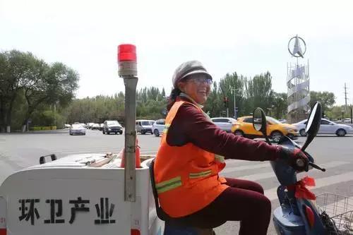 别了！包头极具地标性的雕塑之一北方奔驰“旋律”