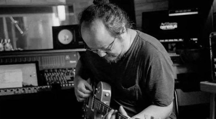 窦唯亮相音乐节,窦唯近几年演出视频