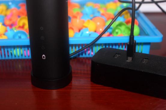 199元买的小米米家电动剃须刀，这些设计让人很意外