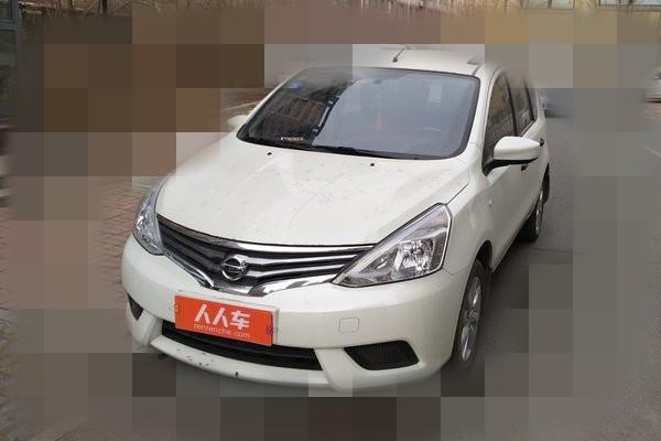 4.9万入手的日产骊威,车机仓盖线条造型动感,网友:不可能!