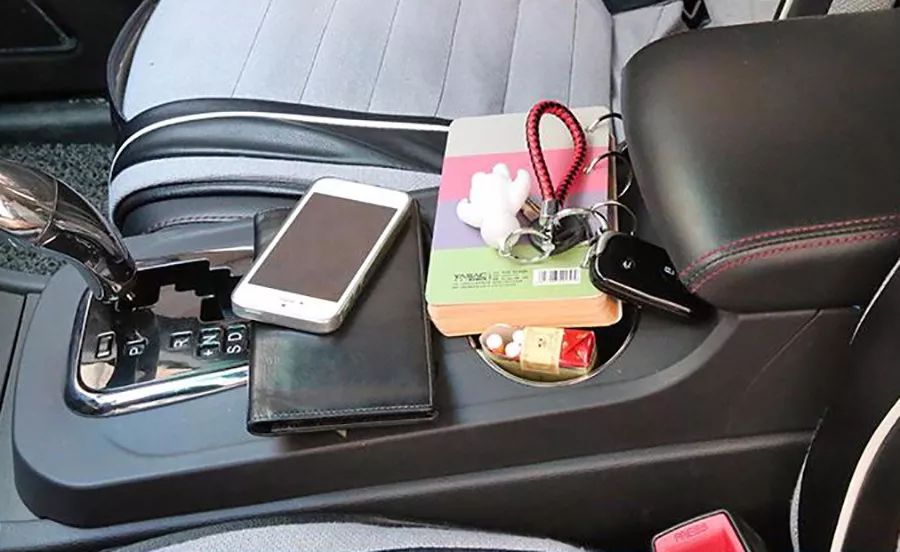 车里放上它，瞬间整洁10倍！老司机们必须备一个