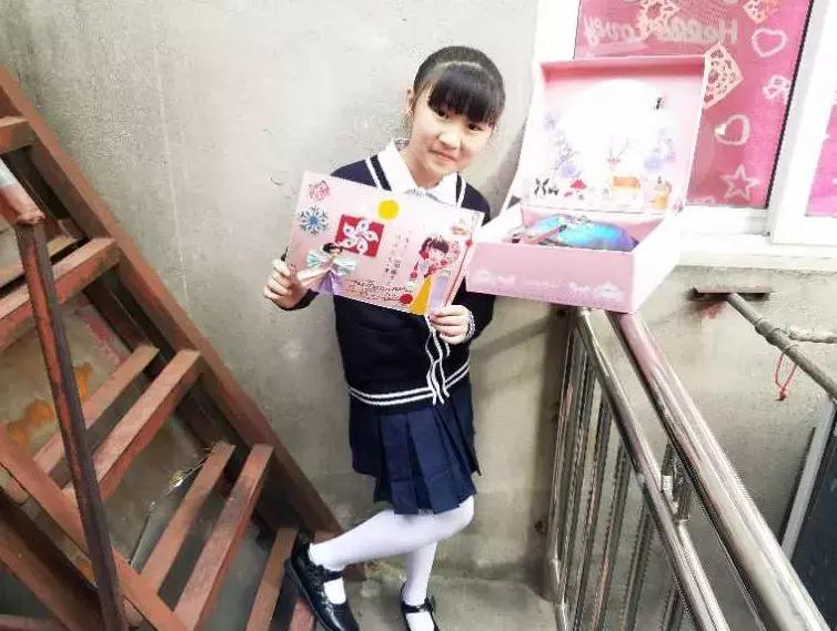 上海小学校服大全,盘点全国各地小学校服