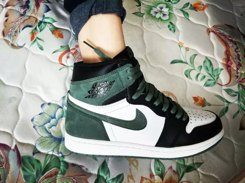 aj1dutchgreen开箱,aj1黑橙脚趾开箱