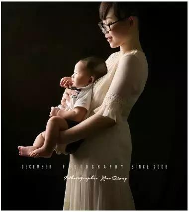 要命的乳头白点，反复折磨，痛到飚泪，能用针挑破吗？还能喂奶吗