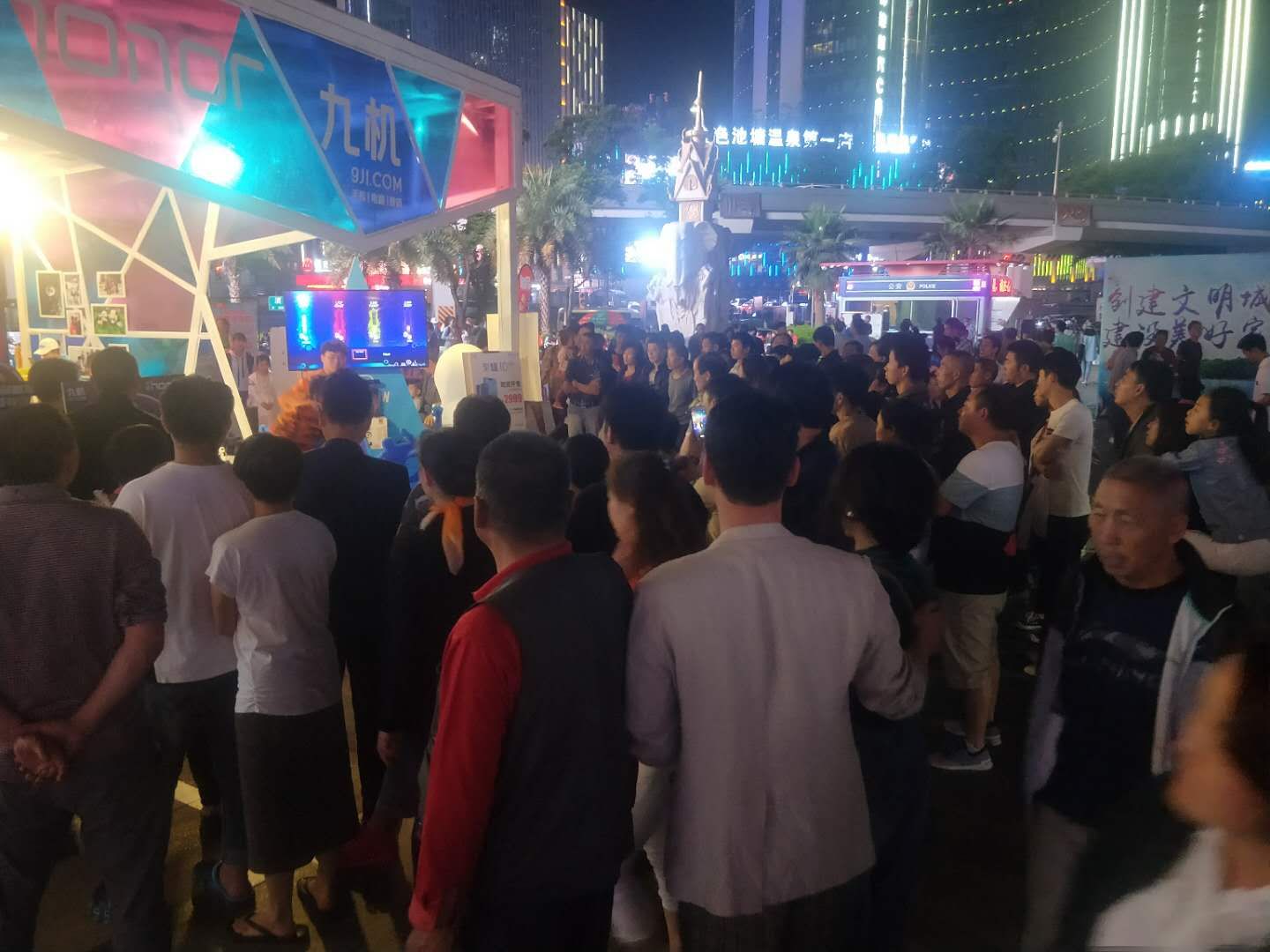 荣耀10卖皮肤,荣耀10去哪里买最便宜