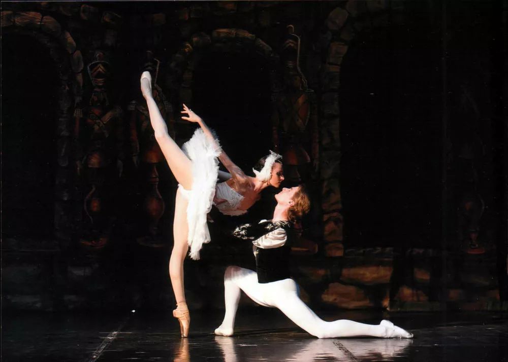 人民剧场二人转大舞台票价,人民艺术剧场