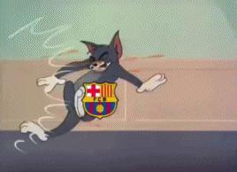 皇马本泽马争议判罚,皇马更衣室内讧本泽马