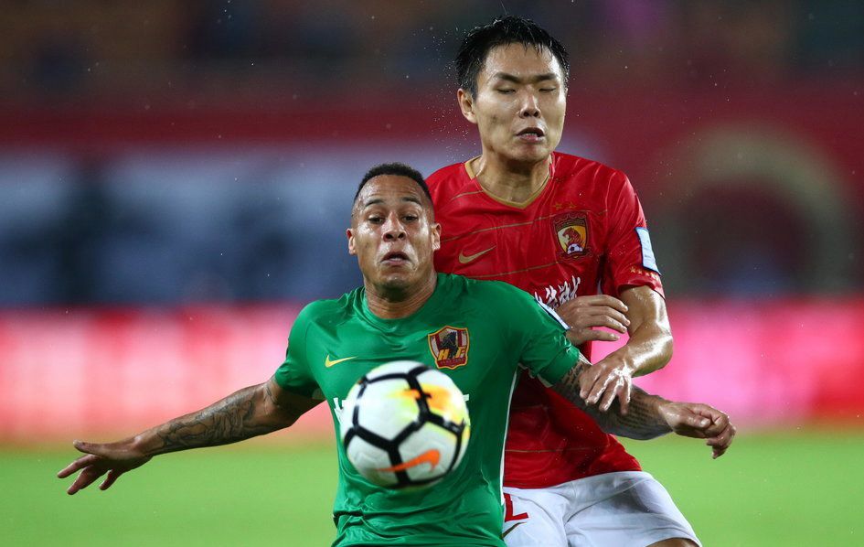 43岁中国足球少帅,45岁足球少帅