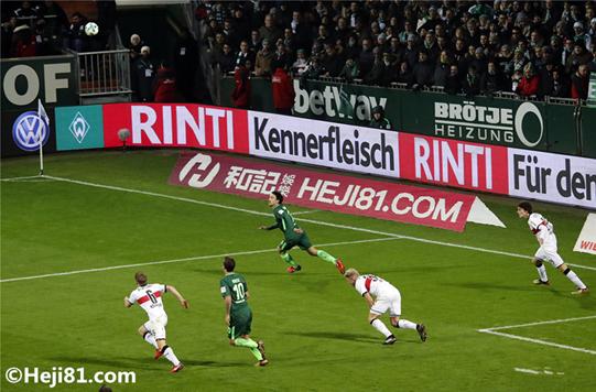 阿奎拉尼尤文,阿奎拉尼与罗马